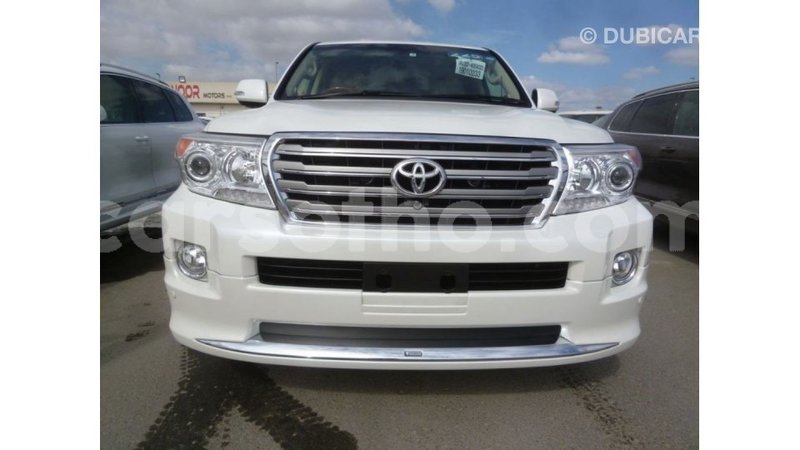 Big with watermark toyota land cruiser maseru import dubai 16726