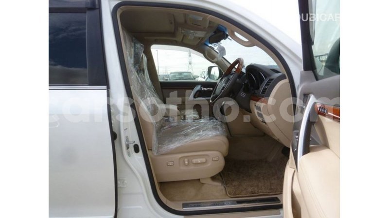 Big with watermark toyota land cruiser maseru import dubai 16726