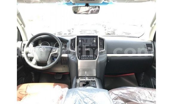 اشتري Imported Toyota Land Cruiser Black سيارة في Import - Dubai في Maseru اشتري Imported Toyota Land Cruiser Black سيارة في Import - Dubai في Maseru