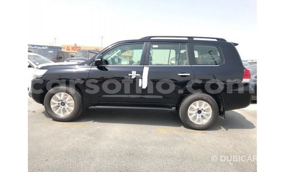 اشتري Imported Toyota Land Cruiser Black سيارة في Import - Dubai في Maseru اشتري Imported Toyota Land Cruiser Black سيارة في Import - Dubai في Maseru