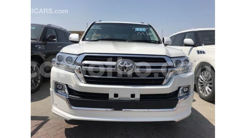 Big with watermark toyota land cruiser maseru import dubai 16732