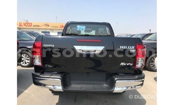 Sayi Imported Toyota Hilux Black Mota in Import - Dubai a Maseru Sayi Imported Toyota Hilux Black Mota in Import - Dubai a Maseru