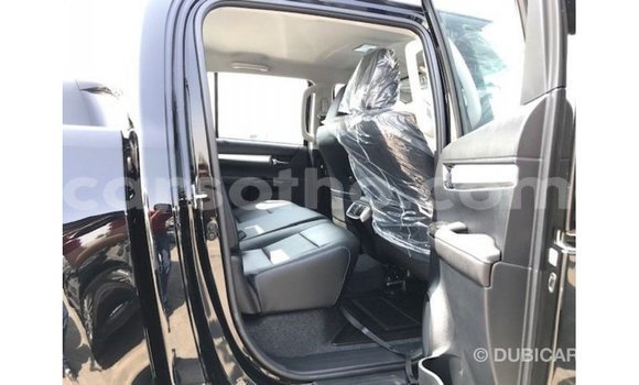 Sayi Imported Toyota Hilux Black Mota in Import - Dubai a Maseru Sayi Imported Toyota Hilux Black Mota in Import - Dubai a Maseru