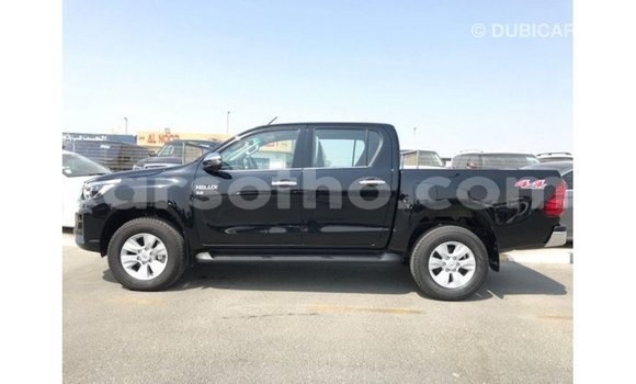 Sayi Imported Toyota Hilux Black Mota in Import - Dubai a Maseru Sayi Imported Toyota Hilux Black Mota in Import - Dubai a Maseru
