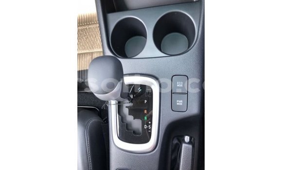 Sayi Imported Toyota Hilux Black Mota in Import - Dubai a Maseru Sayi Imported Toyota Hilux Black Mota in Import - Dubai a Maseru