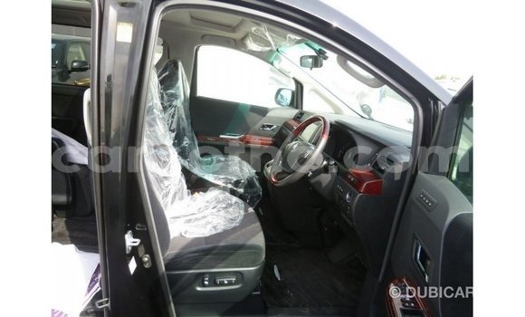 Sayi Imported Toyota Alphard Black Mota in Import - Dubai a Maseru Sayi Imported Toyota Alphard Black Mota in Import - Dubai a Maseru