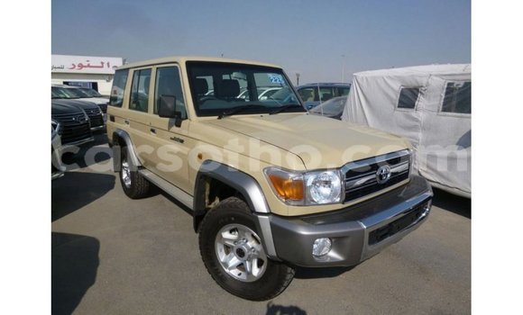 اشتري Imported Toyota Land Cruiser Beige سيارة في Import - Dubai في Maseru اشتري Imported Toyota Land Cruiser Beige سيارة في Import - Dubai في Maseru