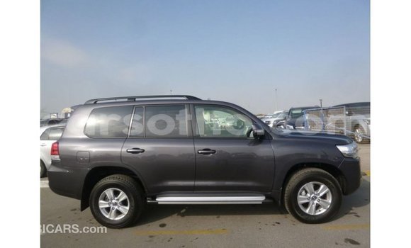 Sayi Imported Toyota Land Cruiser Other Mota in Import - Dubai a Maseru Sayi Imported Toyota Land Cruiser Other Mota in Import - Dubai a Maseru