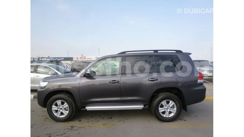 Big with watermark toyota land cruiser maseru import dubai 16764