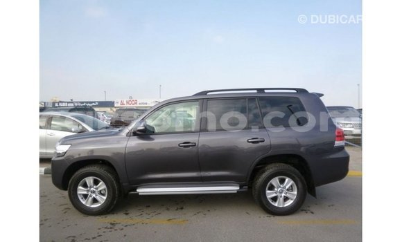 Sayi Imported Toyota Land Cruiser Other Mota in Import - Dubai a Maseru Sayi Imported Toyota Land Cruiser Other Mota in Import - Dubai a Maseru