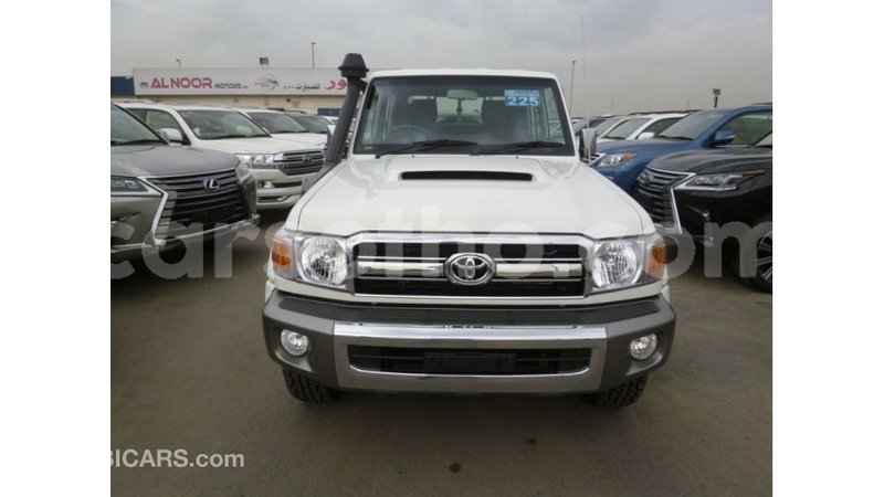 Big with watermark toyota land cruiser maseru import dubai 16777