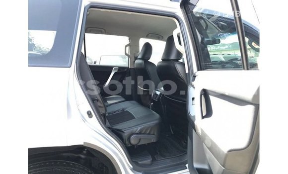 Acheter Import Voiture Toyota Prado Autre à Import - Dubai, Maseru Acheter Import Voiture Toyota Prado Autre à Import - Dubai, Maseru