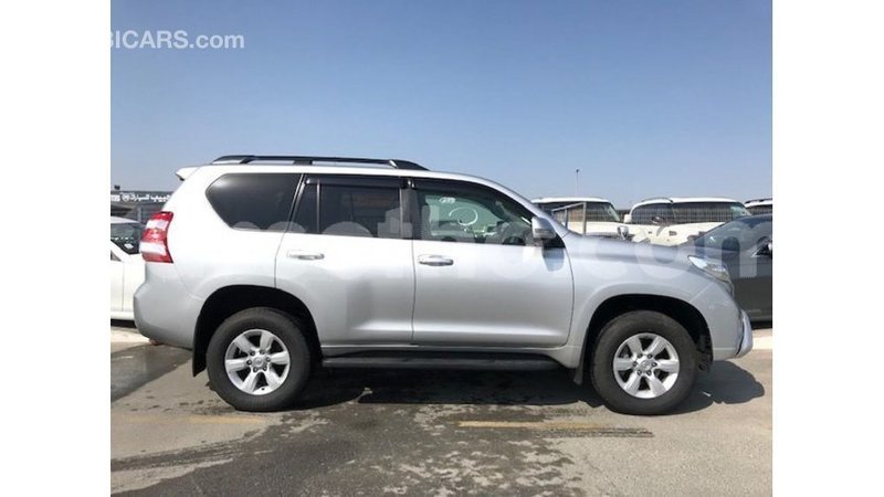 Big with watermark toyota prado maseru import dubai 16780