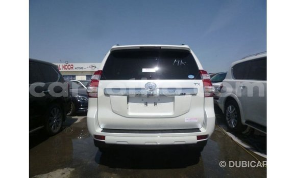 اشتري Imported Toyota Prado White سيارة في Import - Dubai في Maseru اشتري Imported Toyota Prado White سيارة في Import - Dubai في Maseru