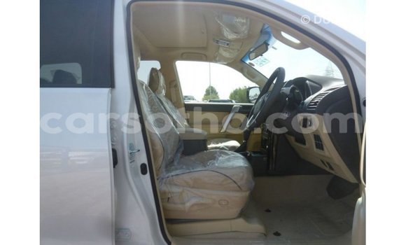 اشتري Imported Toyota Prado White سيارة في Import - Dubai في Maseru اشتري Imported Toyota Prado White سيارة في Import - Dubai في Maseru