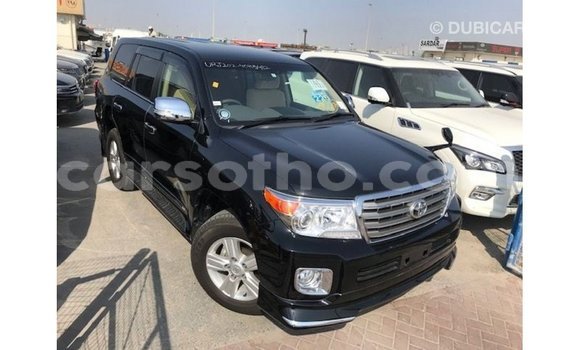 Sayi Imported Toyota Land Cruiser Black Mota in Import - Dubai a Maseru Sayi Imported Toyota Land Cruiser Black Mota in Import - Dubai a Maseru