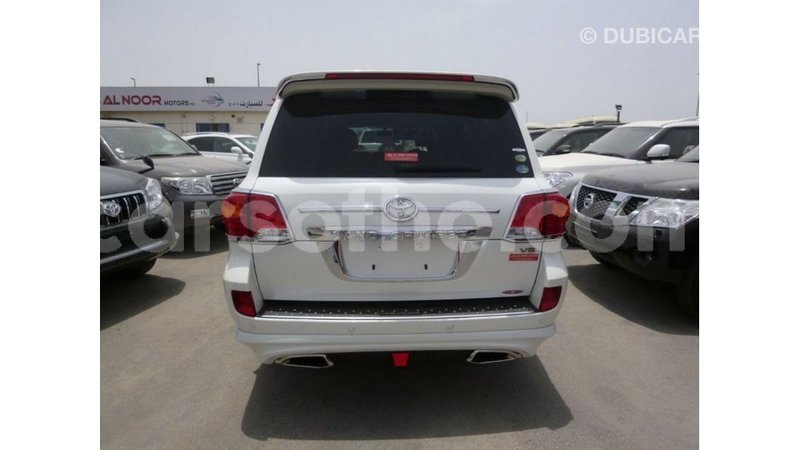 Big with watermark toyota land cruiser maseru import dubai 16786