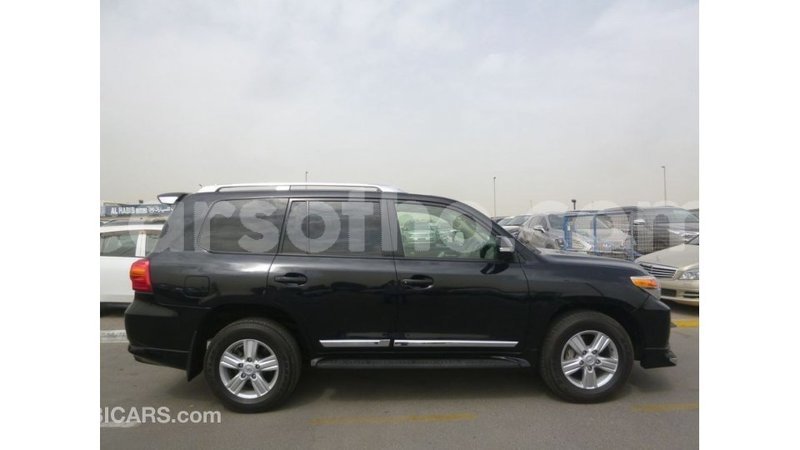 Big with watermark toyota land cruiser maseru import dubai 16790