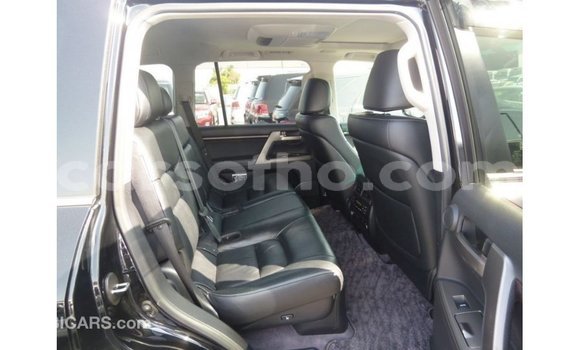 اشتري Imported Toyota Land Cruiser Black سيارة في Import - Dubai في Maseru اشتري Imported Toyota Land Cruiser Black سيارة في Import - Dubai في Maseru