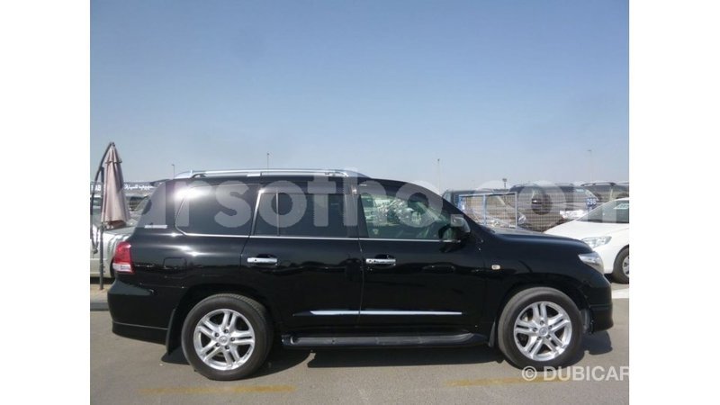 Big with watermark toyota land cruiser maseru import dubai 16791