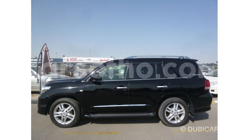 Big with watermark toyota land cruiser maseru import dubai 16791