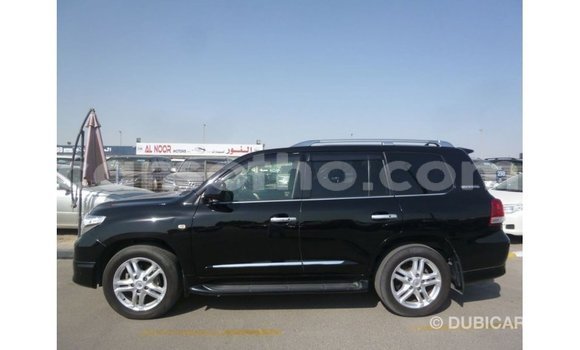 اشتري Imported Toyota Land Cruiser Black سيارة في Import - Dubai في Maseru اشتري Imported Toyota Land Cruiser Black سيارة في Import - Dubai في Maseru