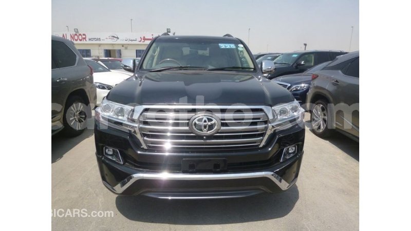 Big with watermark toyota land cruiser maseru import dubai 16792