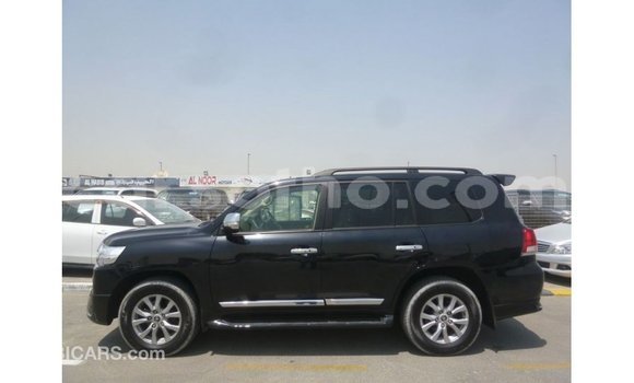 اشتري Imported Toyota Land Cruiser Black سيارة في Import - Dubai في Maseru اشتري Imported Toyota Land Cruiser Black سيارة في Import - Dubai في Maseru
