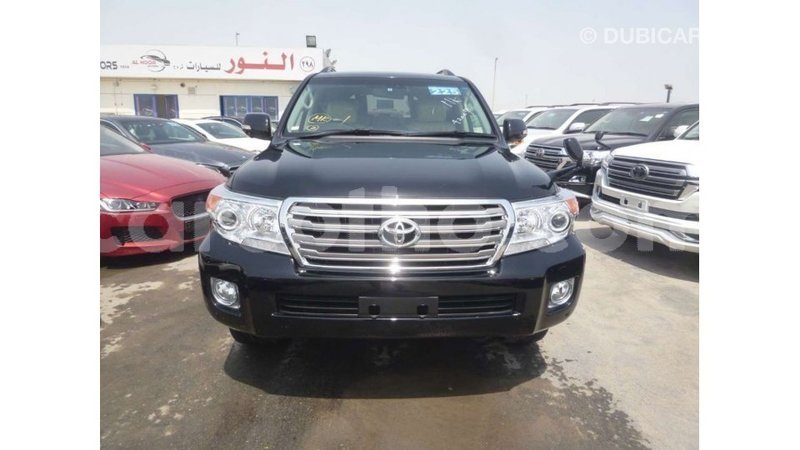 Big with watermark toyota land cruiser maseru import dubai 16793