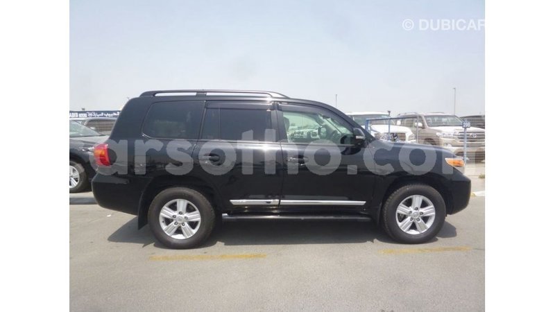 Big with watermark toyota land cruiser maseru import dubai 16793