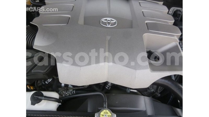 Big with watermark toyota land cruiser maseru import dubai 16793