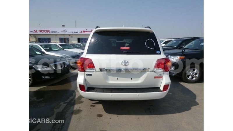 Big with watermark toyota land cruiser maseru import dubai 16794