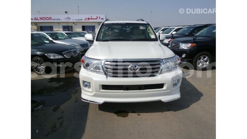 Big with watermark toyota land cruiser maseru import dubai 16794