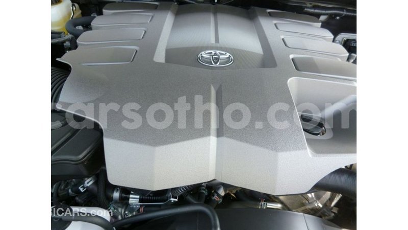 Big with watermark toyota land cruiser maseru import dubai 16794