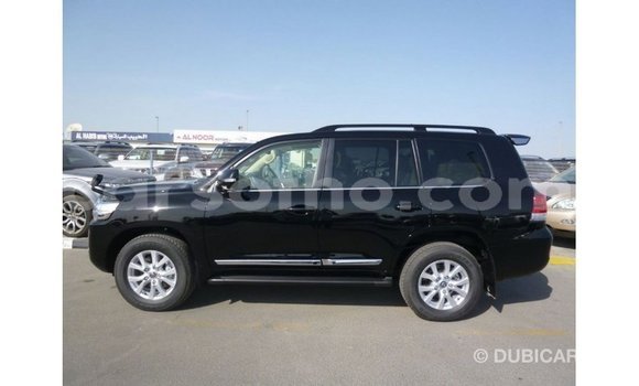 اشتري Imported Toyota Land Cruiser Black سيارة في Import - Dubai في Maseru اشتري Imported Toyota Land Cruiser Black سيارة في Import - Dubai في Maseru