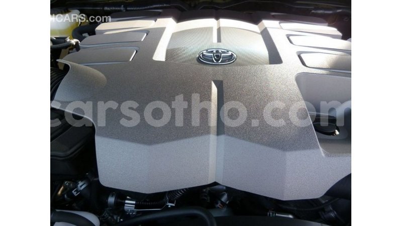 Big with watermark toyota land cruiser maseru import dubai 16796