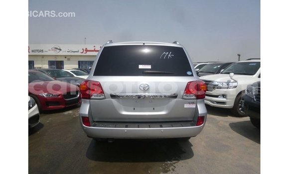 Acheter Import Voiture Toyota Land Cruiser Autre à Import - Dubai, Maseru Acheter Import Voiture Toyota Land Cruiser Autre à Import - Dubai, Maseru