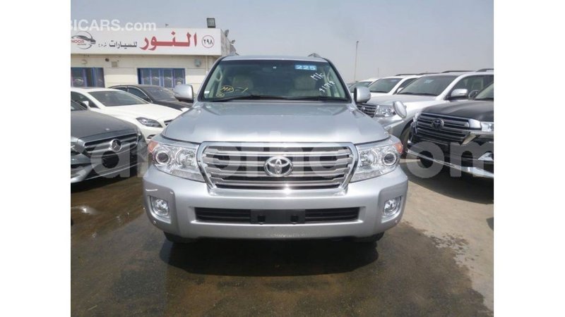 Big with watermark toyota land cruiser maseru import dubai 16797