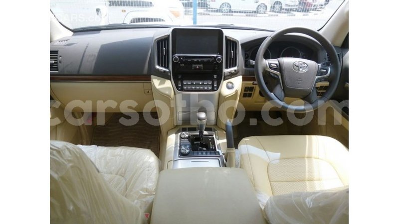 Big with watermark toyota land cruiser maseru import dubai 16798