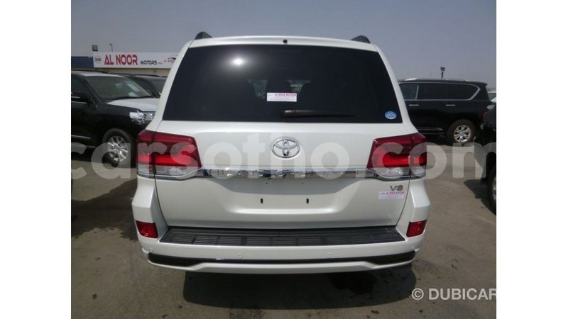 Big with watermark toyota land cruiser maseru import dubai 16798