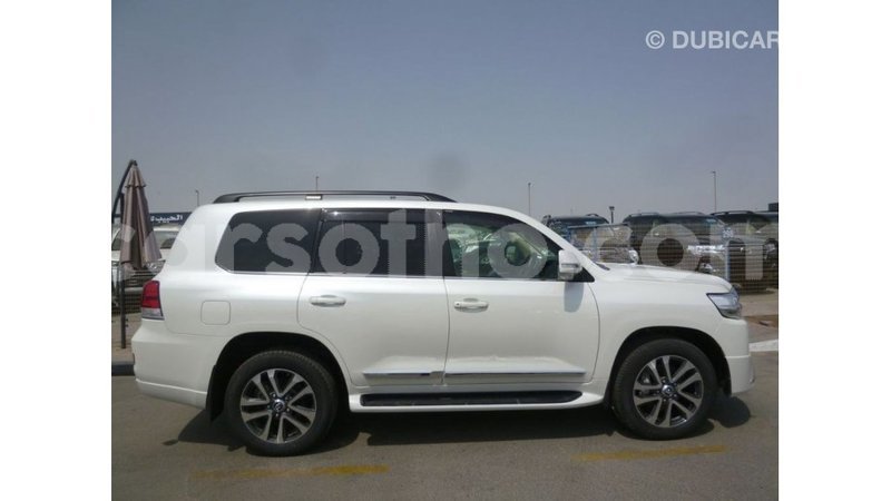 Big with watermark toyota land cruiser maseru import dubai 16798