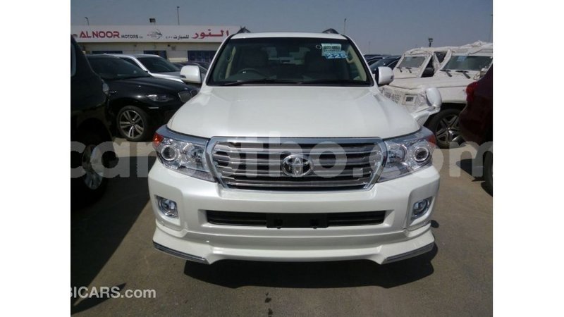 Big with watermark toyota land cruiser maseru import dubai 16799