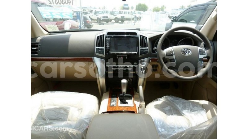 Big with watermark toyota land cruiser maseru import dubai 16803