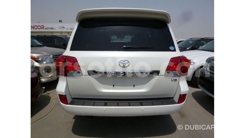 Big with watermark toyota land cruiser maseru import dubai 16803