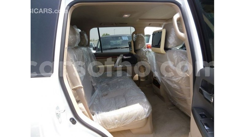 Big with watermark toyota land cruiser maseru import dubai 16803