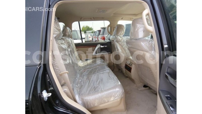 Big with watermark toyota land cruiser maseru import dubai 16805