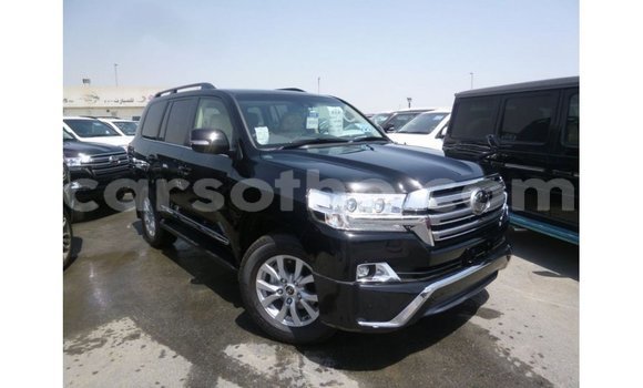 Acheter Import Voiture Toyota Land Cruiser Noir à Import - Dubai, Maseru Acheter Import Voiture Toyota Land Cruiser Noir à Import - Dubai, Maseru
