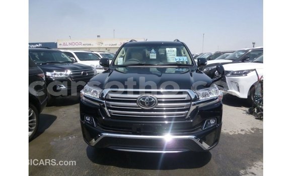Acheter Import Voiture Toyota Land Cruiser Noir à Import - Dubai, Maseru Acheter Import Voiture Toyota Land Cruiser Noir à Import - Dubai, Maseru