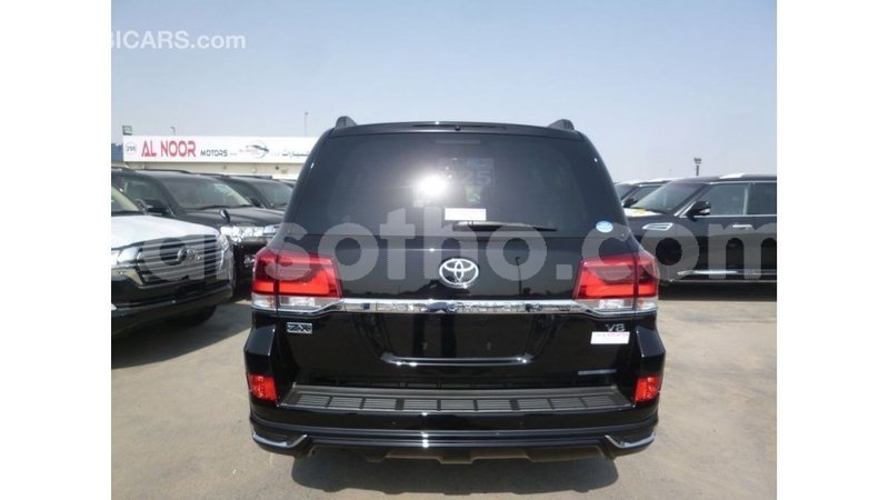 Big with watermark toyota land cruiser maseru import dubai 16808