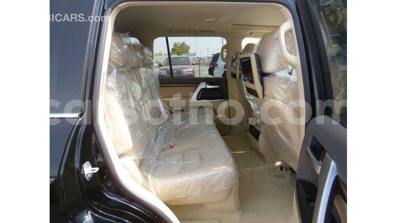 Big with watermark toyota land cruiser maseru import dubai 16808